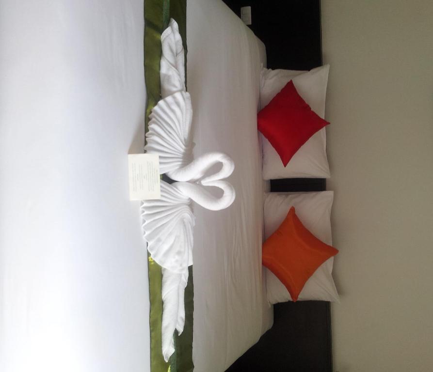 Leisure Place Phuket Chalong Habitación foto